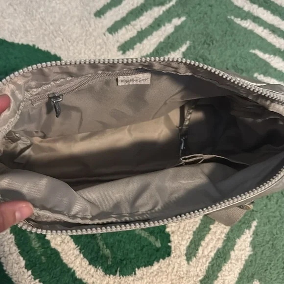 Kipling Silver Crossbody Bag with Adjustable Strap - Picture 6 of 8